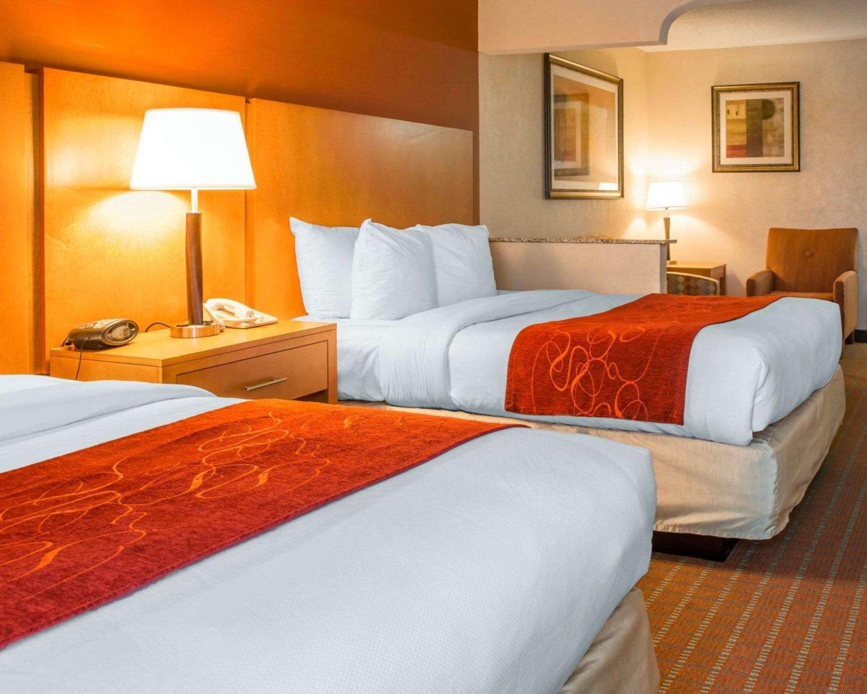 Comfort Suites Auburn Hills-Detroit Exteriör bild