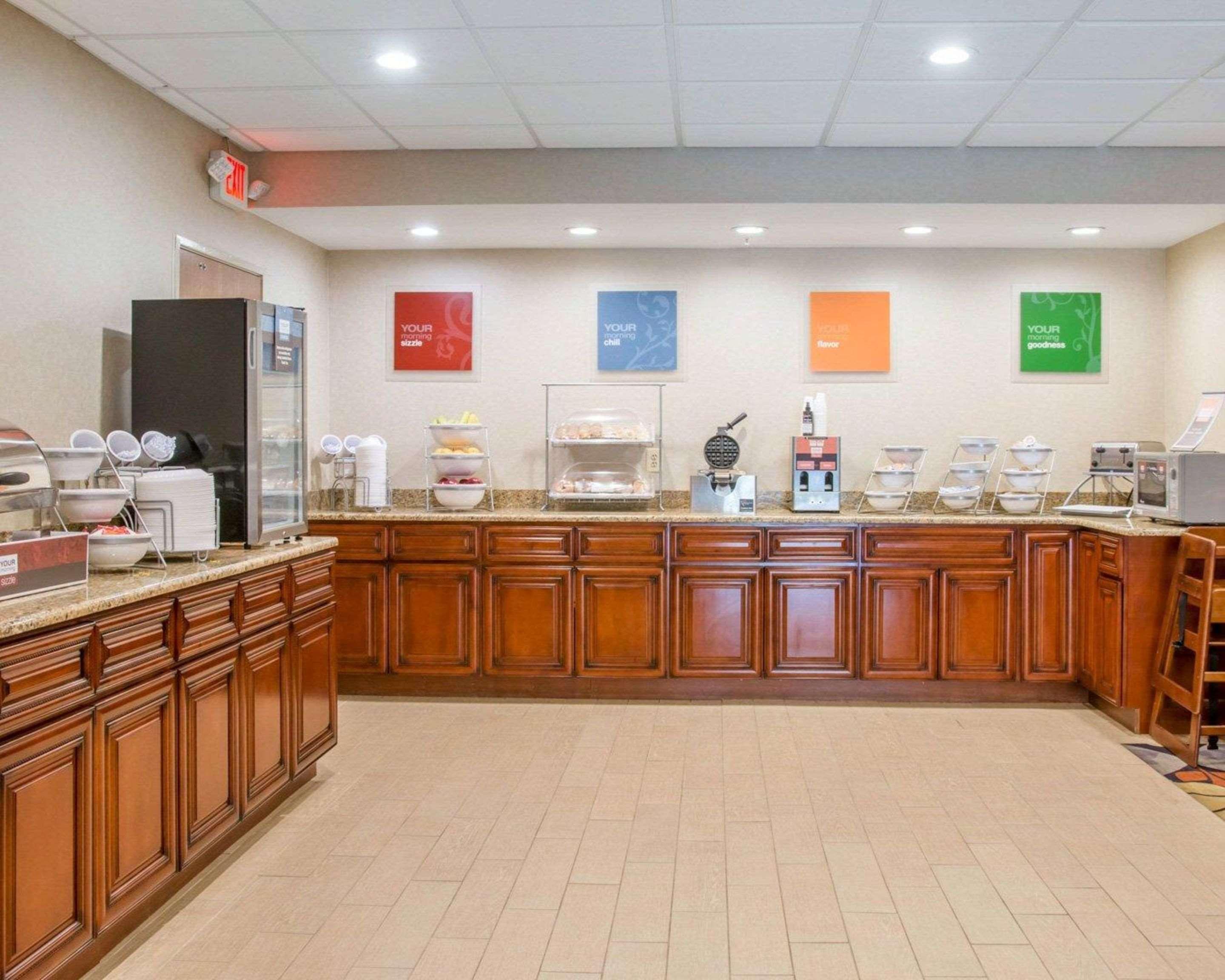 Comfort Suites Auburn Hills-Detroit Exteriör bild