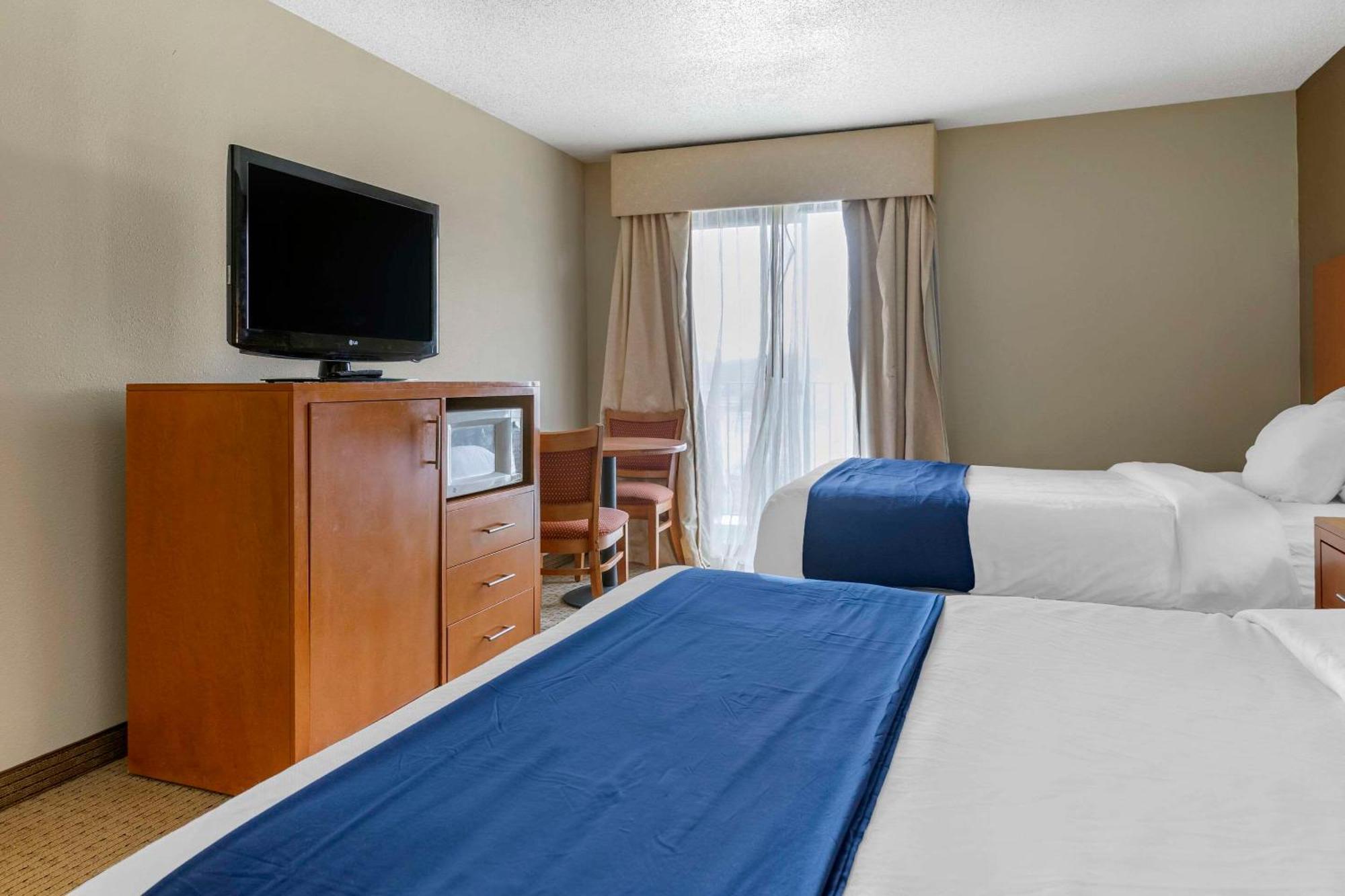 Comfort Suites Auburn Hills-Detroit Exteriör bild