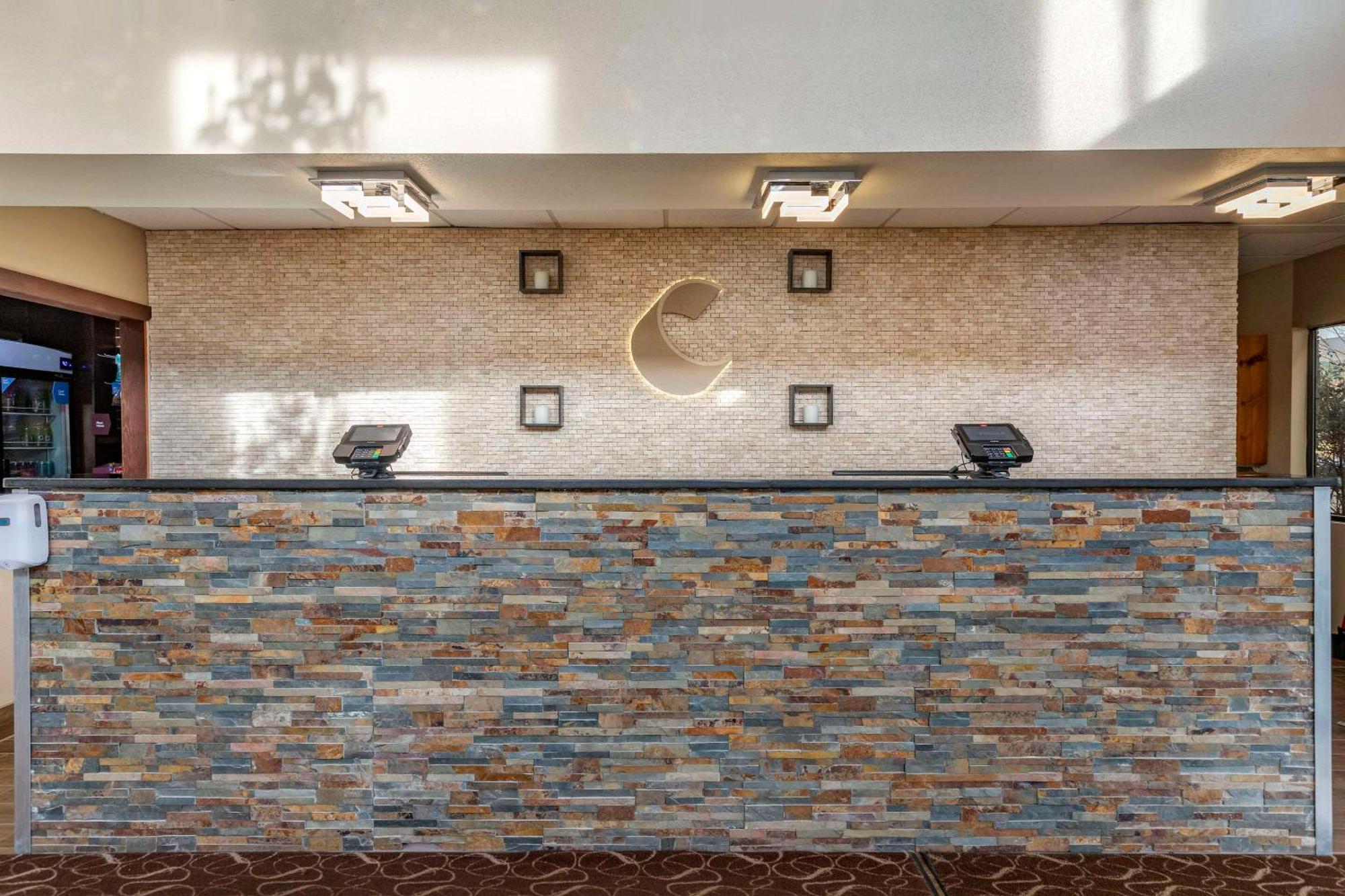 Comfort Suites Auburn Hills-Detroit Exteriör bild